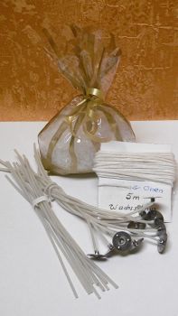 Bastelset zum Kerzen gießen  740