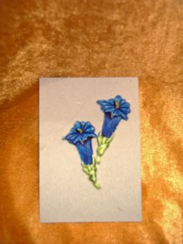 Wachsmotiv zwei blaue Enzian    9945